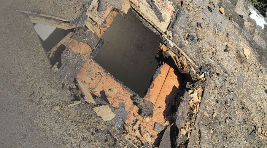 Why choose water damage restoration service for burst pipe water damage in Fort Lauderdale